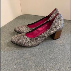 Vero cuoio heels size 7.5